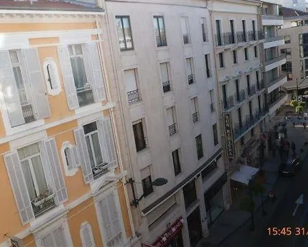 Apartment Sleeps 6 Wifi